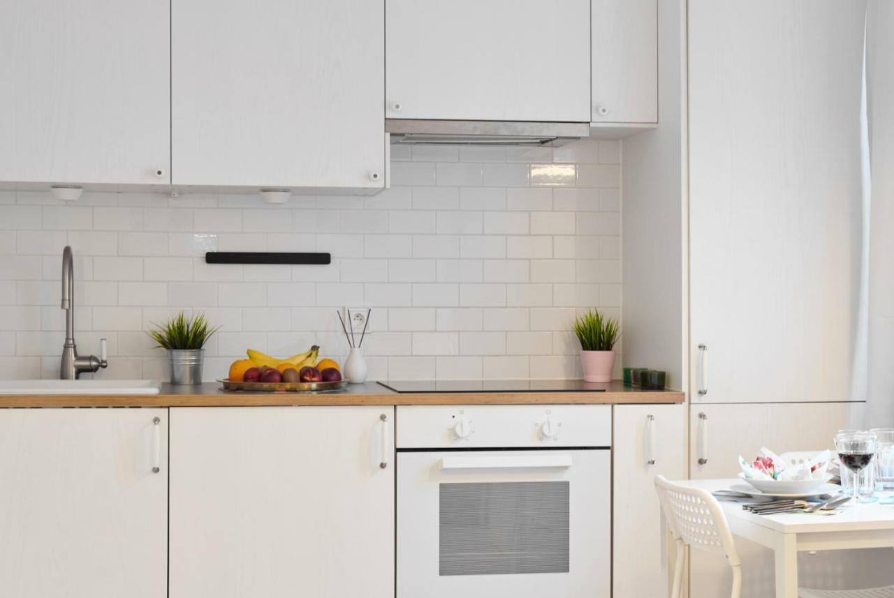 Apartments Chmielna 24 By Renters Warsaw Luaran gambar